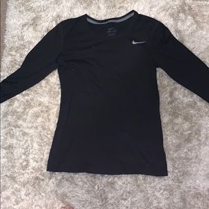 Nike long sleeve dry fit shirt